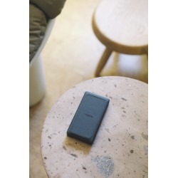 Външна батерия с безжично зареждане Mophie Wireless
